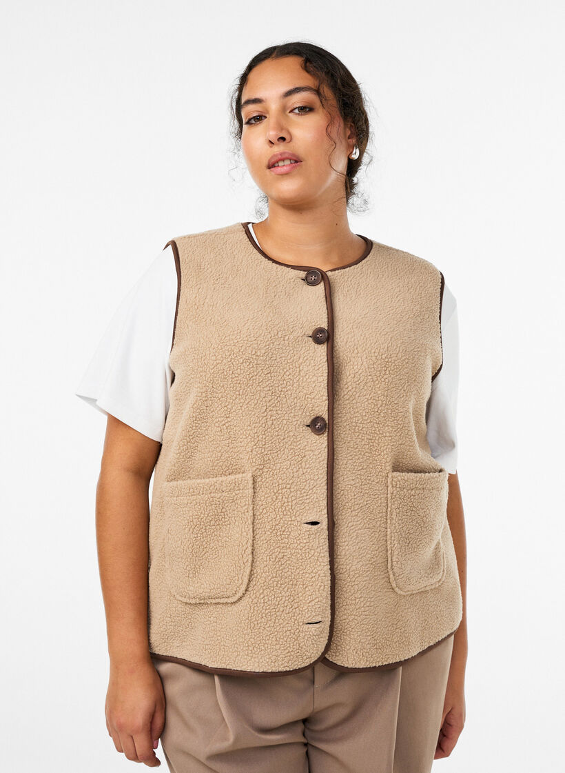 Vest i teddyfleece med kontrastkanter, Beige, Model image number 0