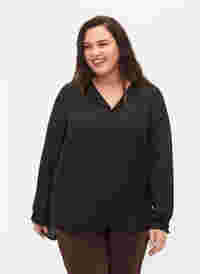 Ensfarvet skjorte med v-udskæring, Black, Model