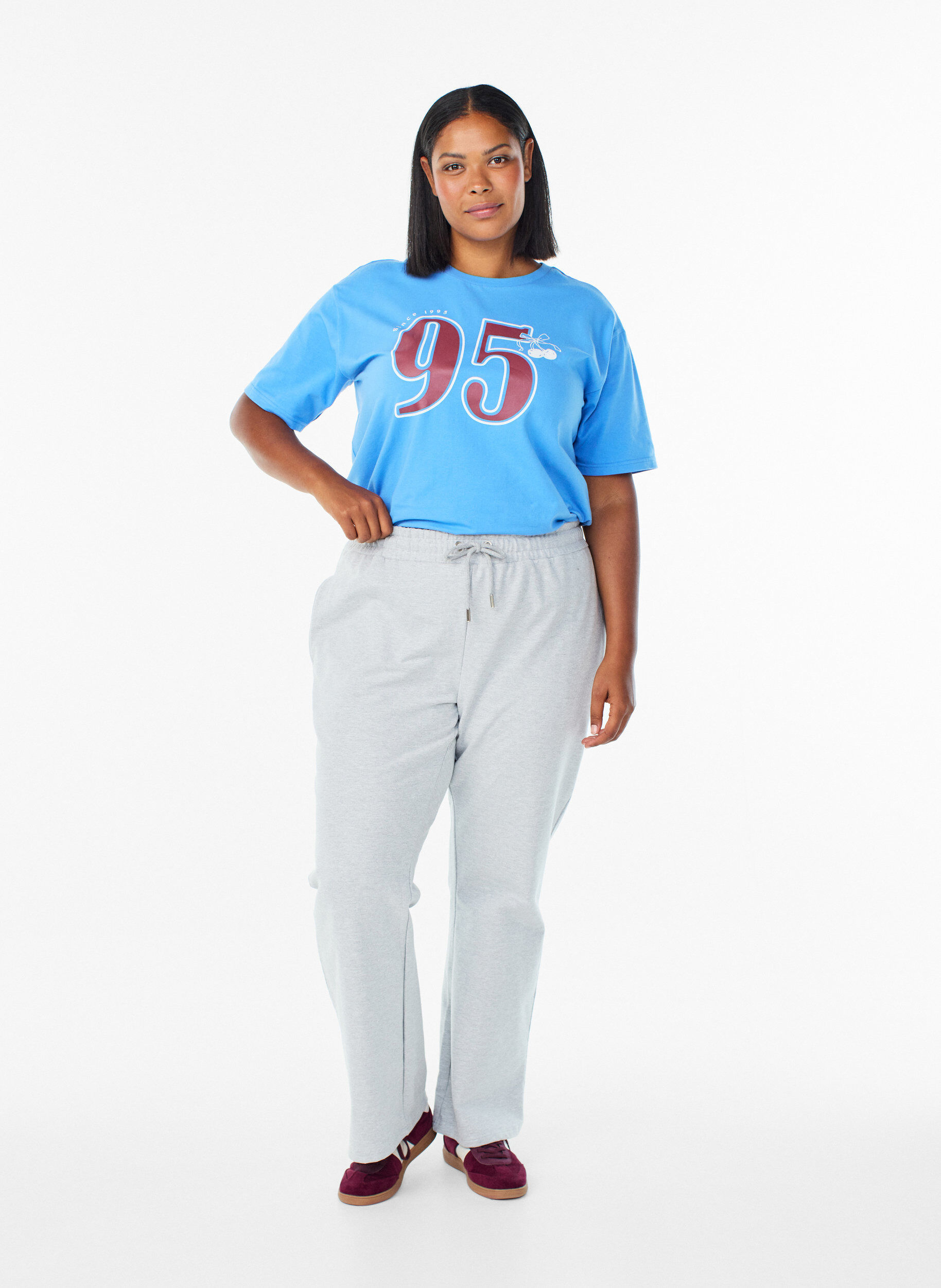 ZizziSporty t-shirt i &oslash;kologisk bomuld, Bl&aring;, Model image number 1