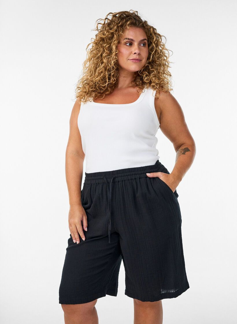 L&oslash;se shorts i bomuldsmusselin med h&oslash;j talje, Sort, Model image number 0