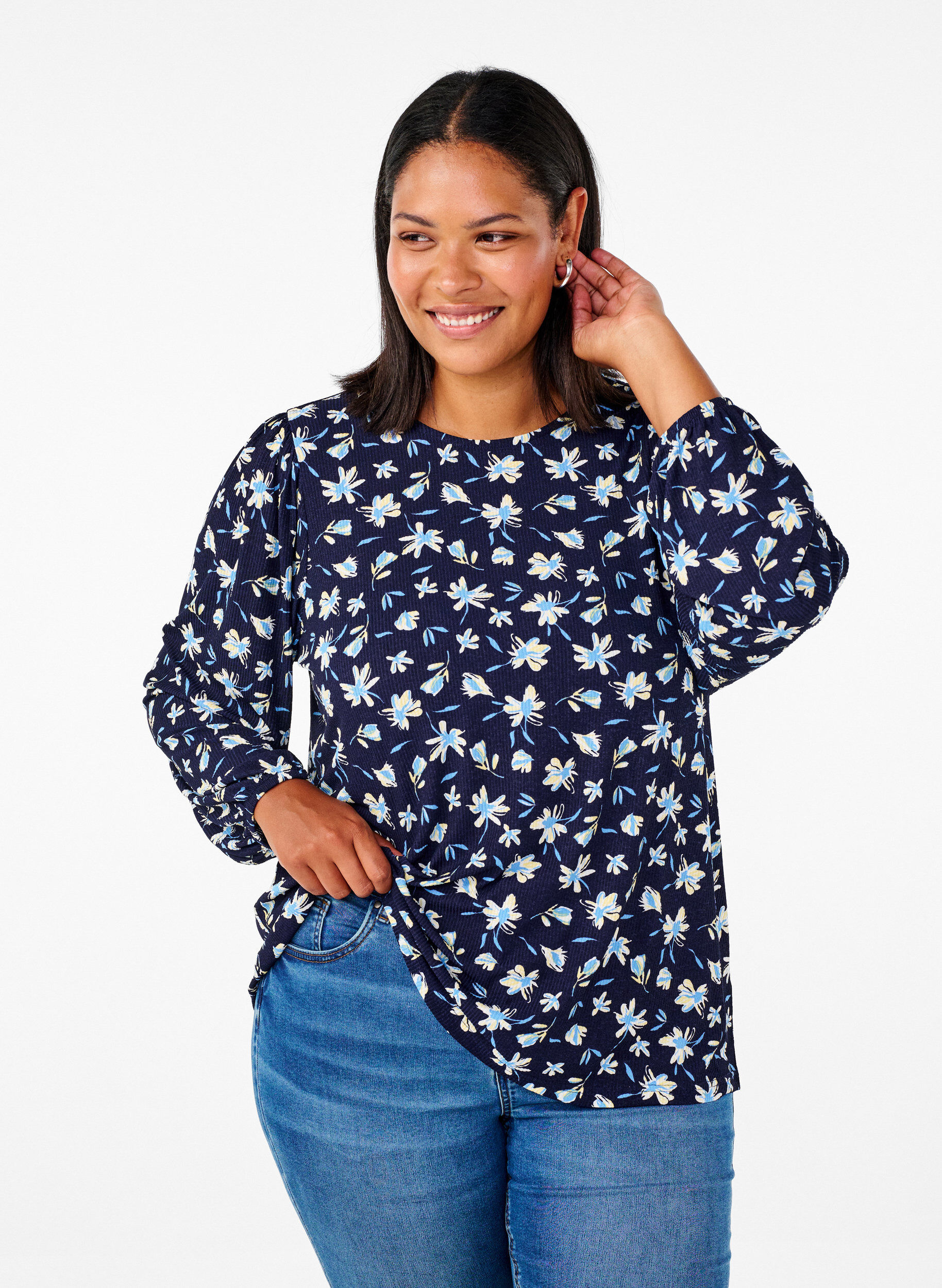 Zizzi Bluse med lange &aelig;rmer og blomsterprint, Bl&aring;, Model image number 0