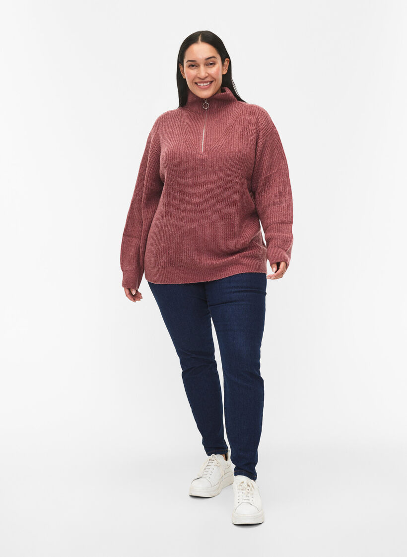 Striktr&oslash;je med h&oslash;j hals og lynl&aring;s, Lyser&oslash;d, Model image number 1