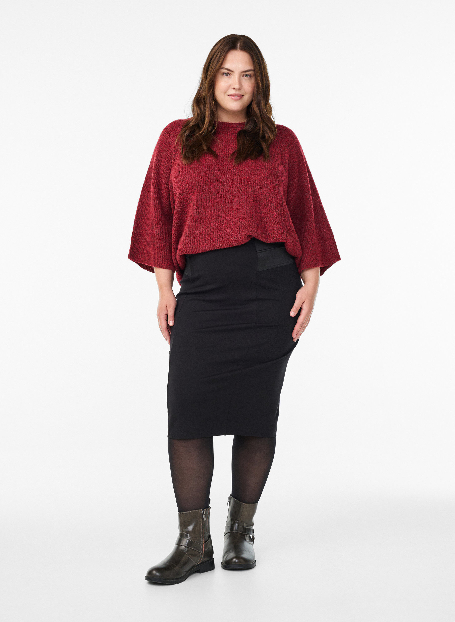 T&aelig;tsiddende nederdel med elastik i taljen , Sort, Model