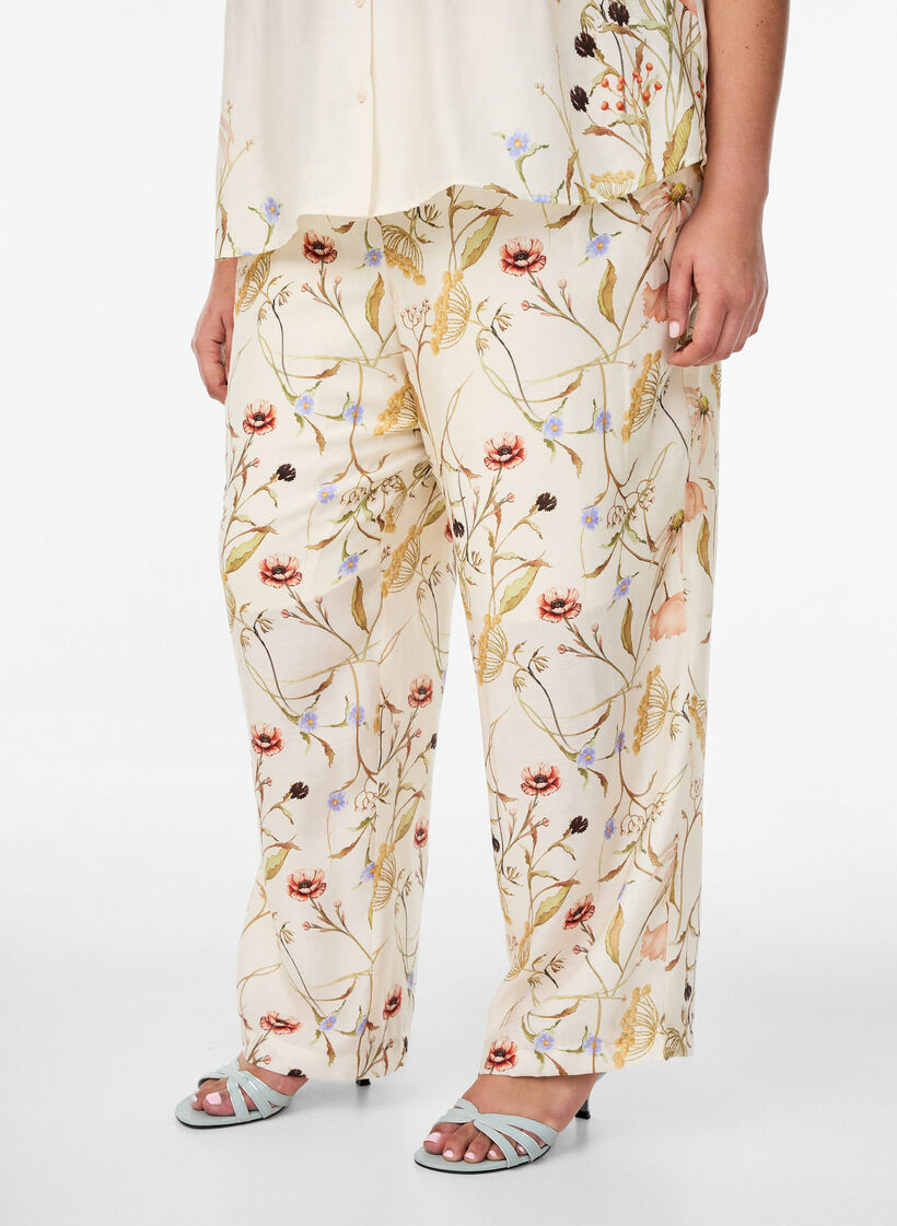 Bukser i viskose med h&oslash;j talje og blomsterprint, Beige, Model image number 2