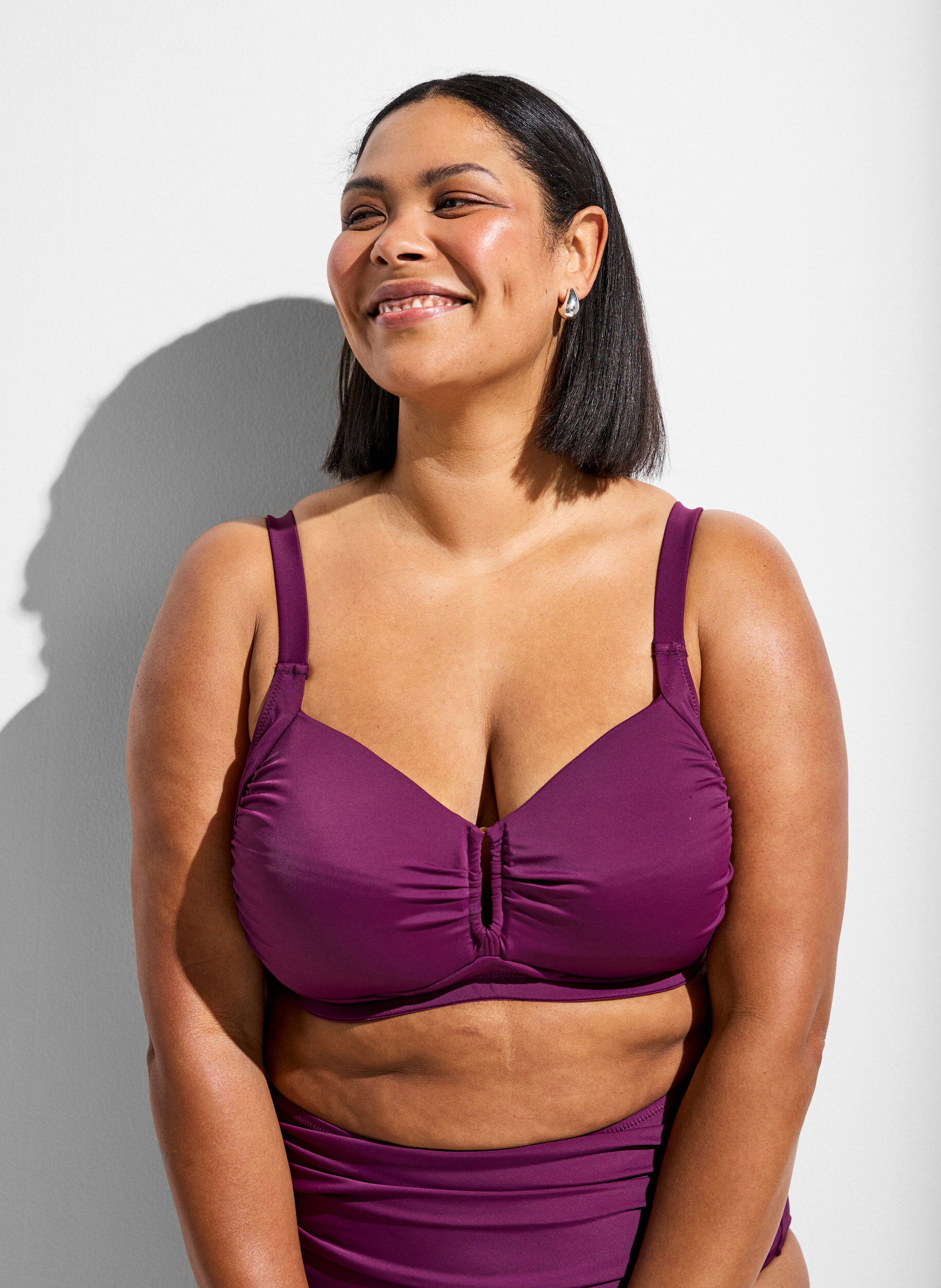 ZizziBikinitop med vattering og ringdetalje, Lilla, Model image number 0