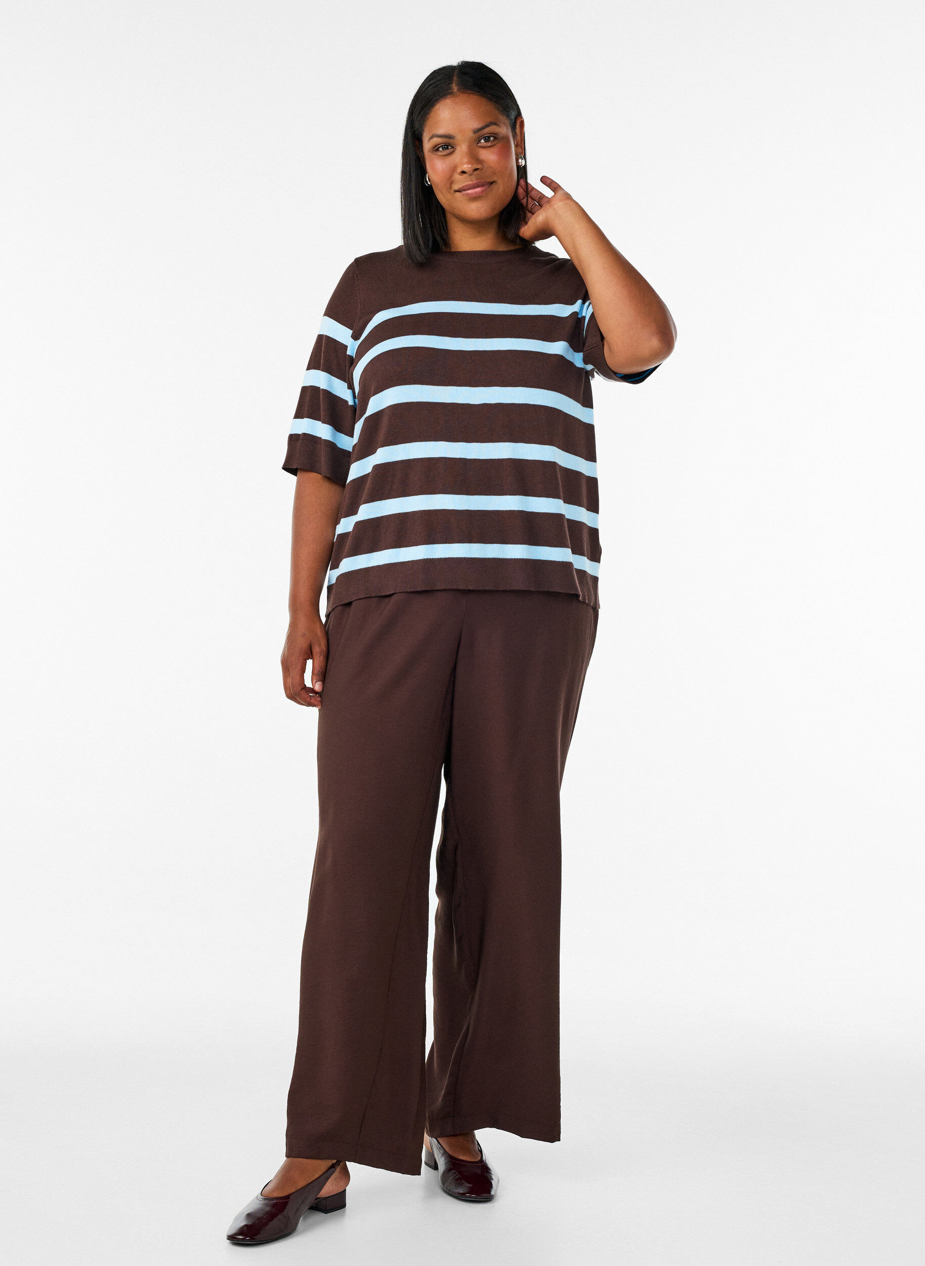 ZizziStribet strikbluse med korte &aelig;rmer, Brun, Model image number 1