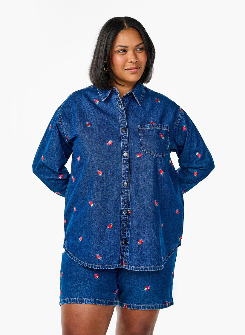 Denim shorts med broderede jordb&aelig;r, Bl&aring;, Model image number 0