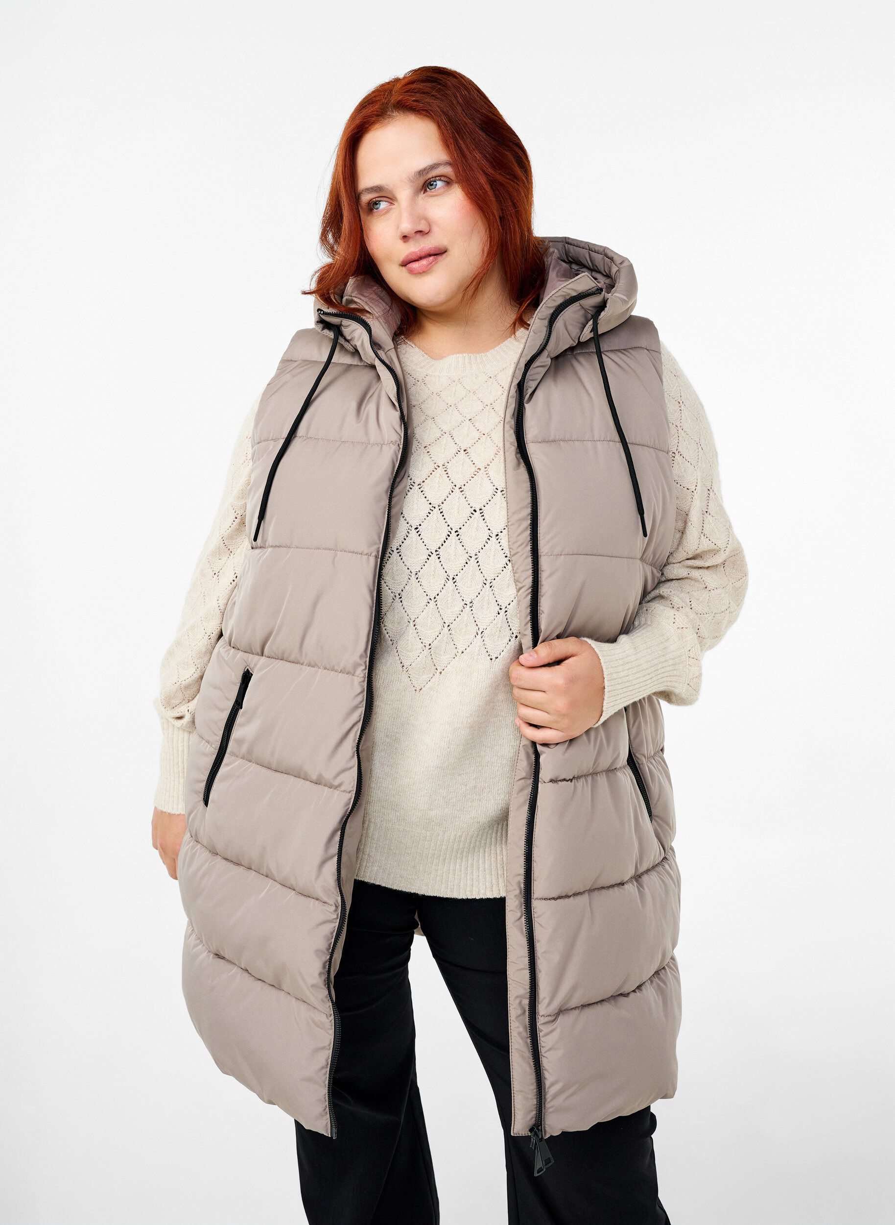 Zizzi Lang vest med h&aelig;tte og lommer , Beige, Model image number 0