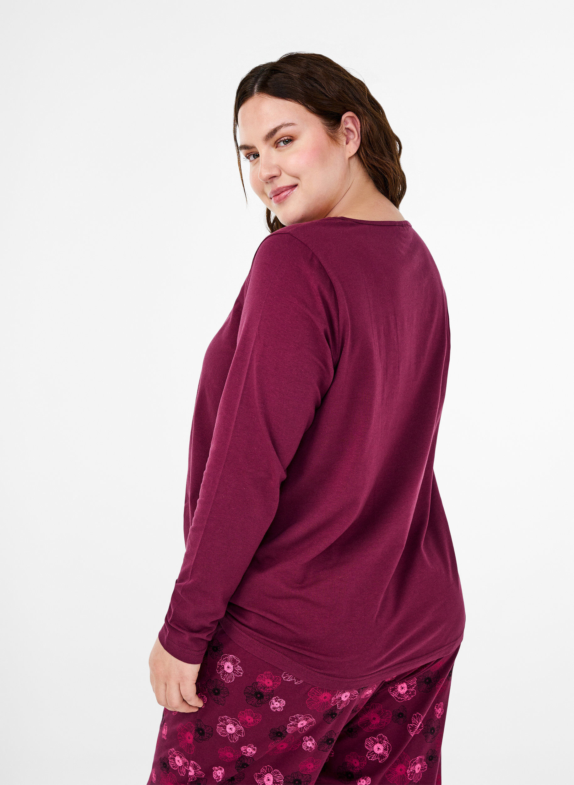 Zizzi Natbluse i bomuld med tekstprint, R&oslash;d, Model image number 2