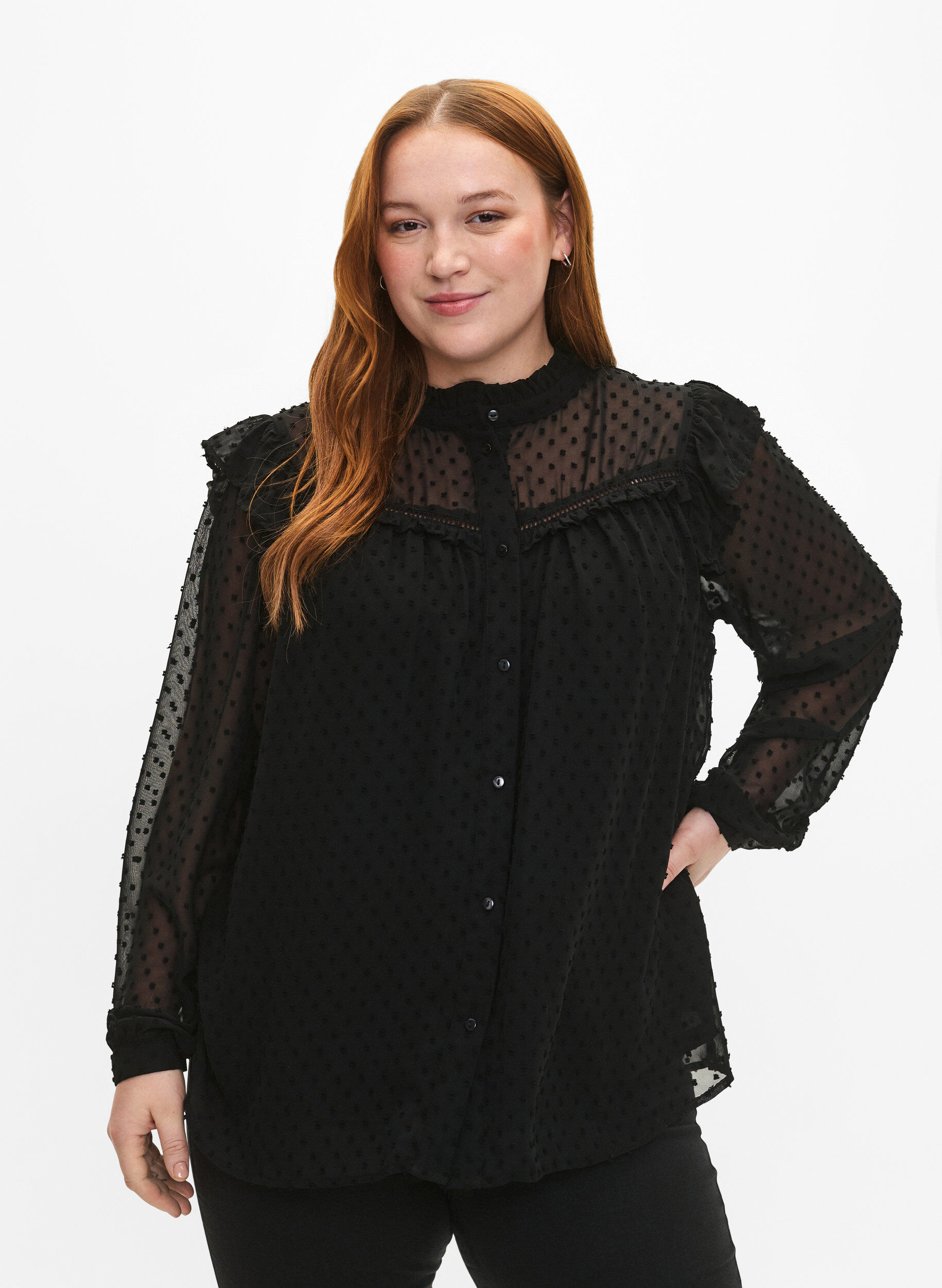 Zizzi Skjortebluse med fl&aelig;ser og prikket tekstur, Black, Model image number 0
