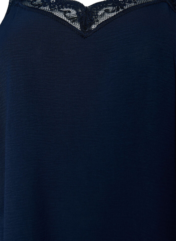 Stroptop med V-udsk&aelig;ring og blondekant, Bl&aring;, Packshot image number 2