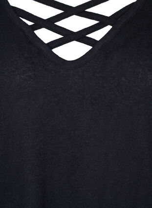 Kampagnevare - Langærmet viskose bluse med v-udskæring, Black, Packshot image number 2
