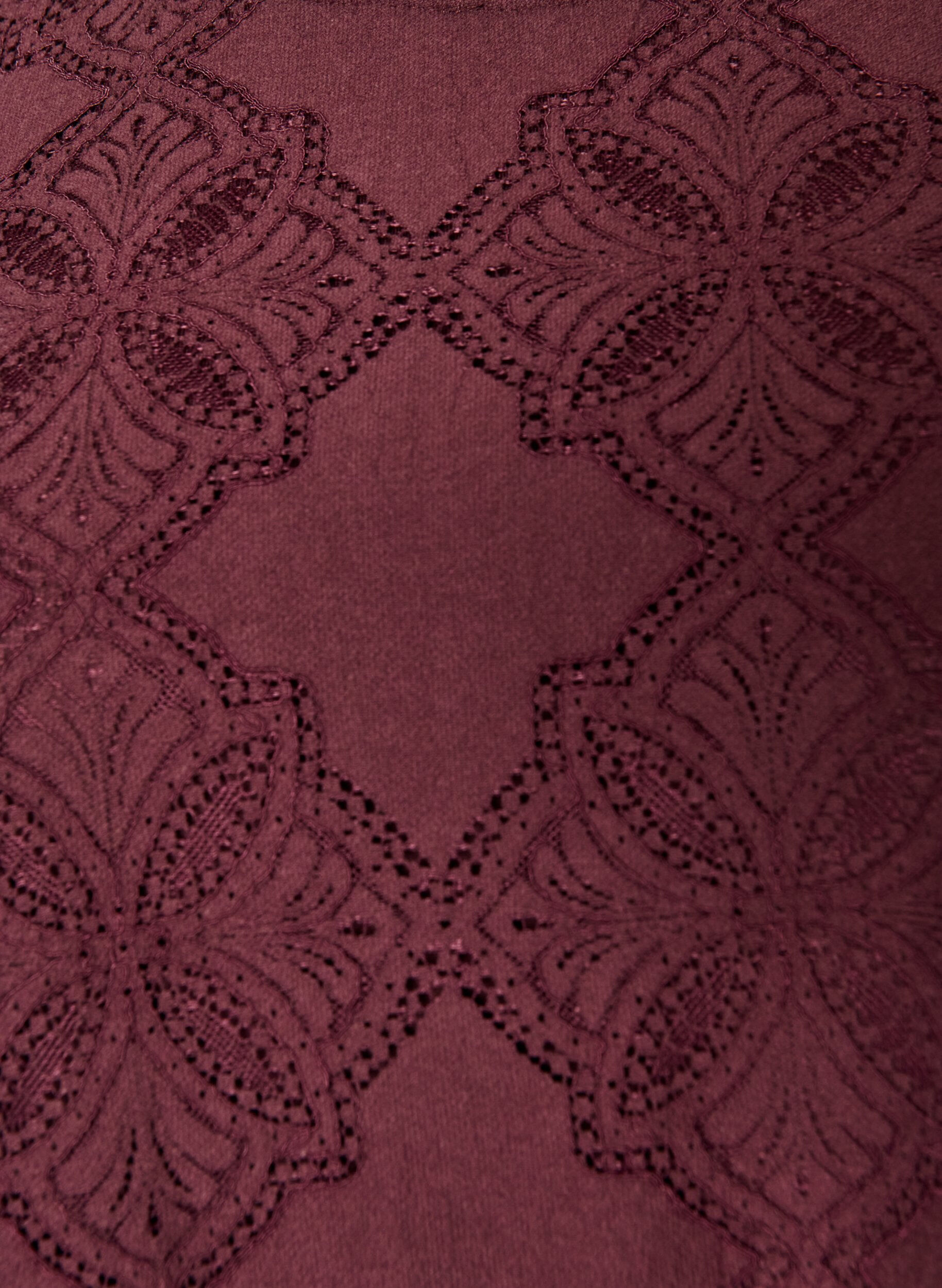 ZizziBlondekjole med lange &aelig;rmer og fl&aelig;sekant, M&oslash;rk Bordeaux, Packshot image number 2