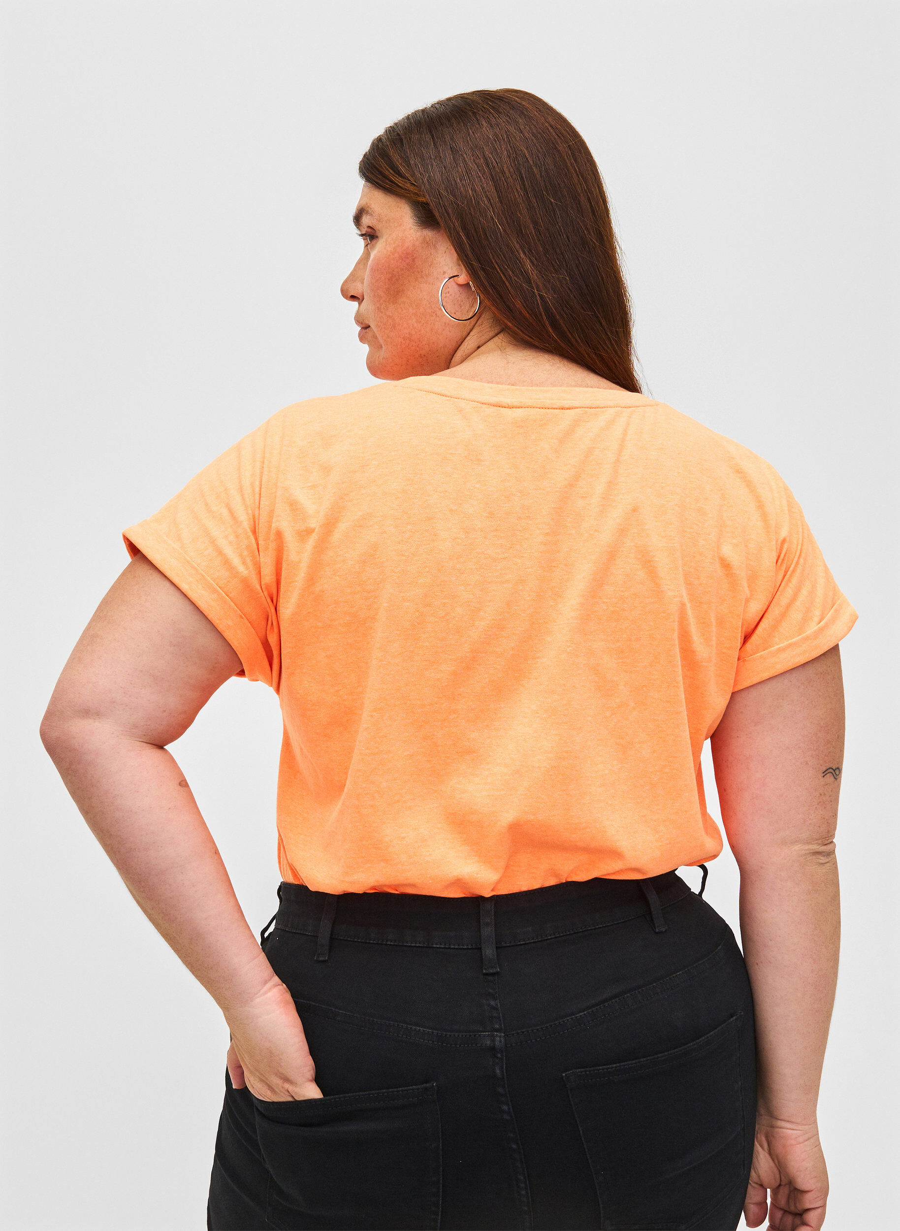Zizzi Neonfarvet t-shirt i bomuld, Orange, Model image number 2