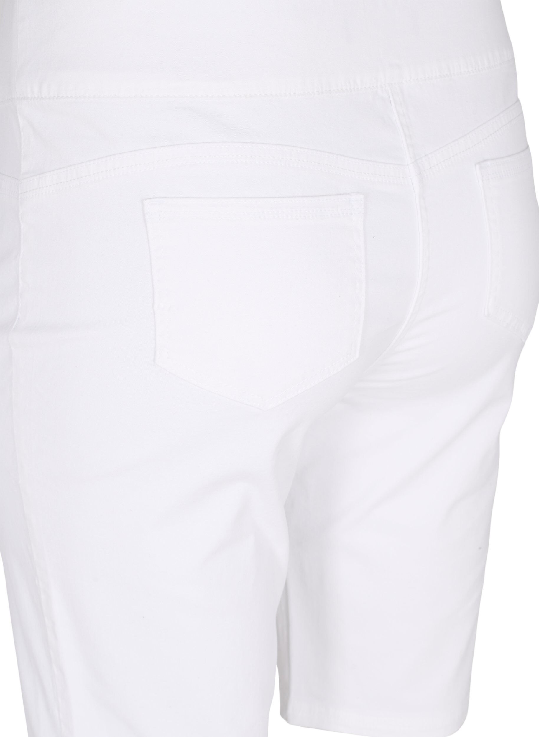 Zizzi T&aelig;tsiddende shorts med baglommer, White, Packshot image number 3