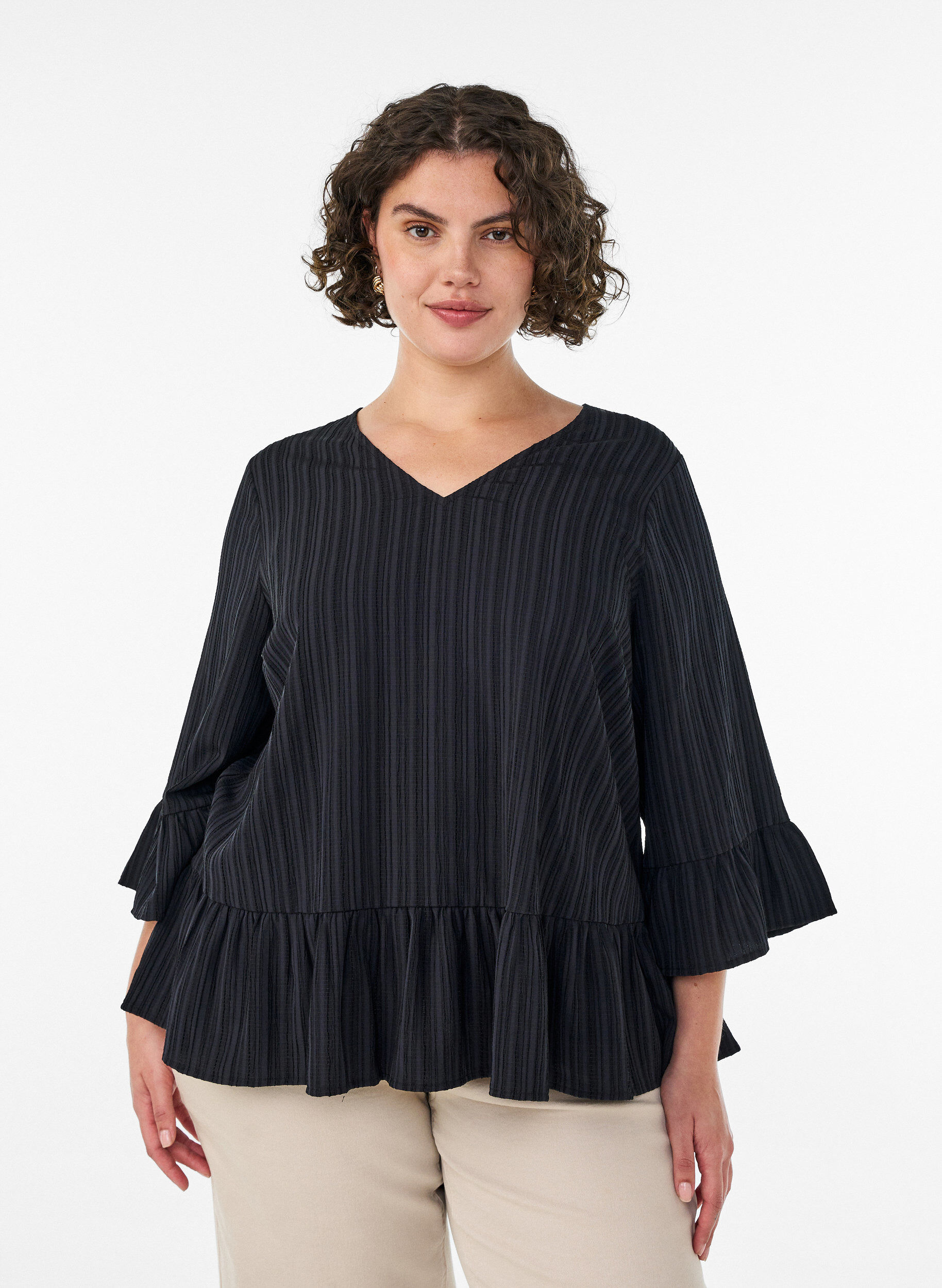 Bluse med struktur, V-hals og fl&aelig;ser, Sort, Model