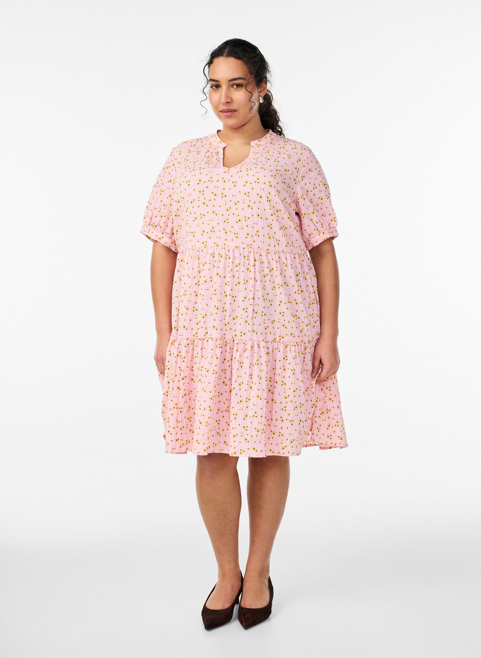 ZizziKort kjole med A-facon, Lyser&oslash;d, Model image number 1
