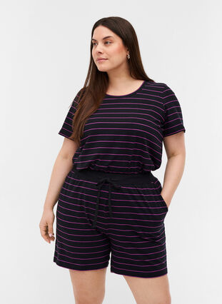 Løse bomulds shorts med striber, Black w. Purple, Model image number 0