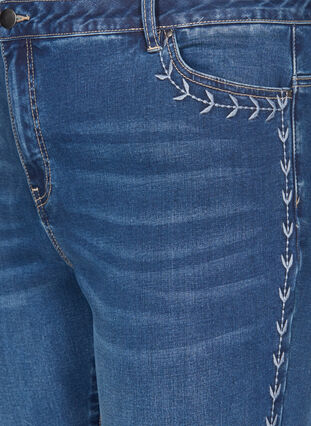 Nille jeans med høj talje og broderi, Blue denim, Packshot image number 2