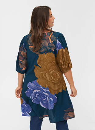 Blomstret viskose kjole med korte ærmer, Reflecting Pond AOP, Model image number 1