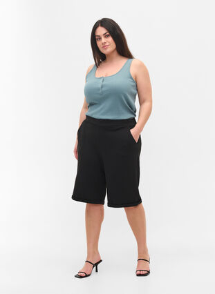 Shorts med elastikkant og lommer, Black, Model image number 0