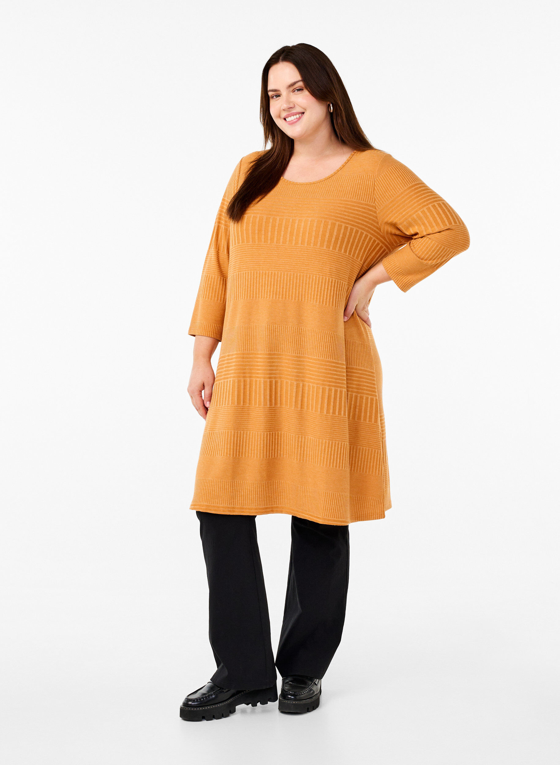 Zizzi Kjole med 3/4 &aelig;rmer og stribet m&oslash;nster, Sudan Brown Mel., Model image number 2