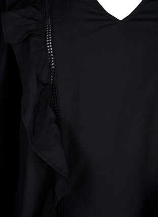 Bluse med flæser og blondebånd, Black, Packshot image number 2