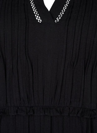 Kjole i bomuld med 3/4 ærmer og flæser, Black, Packshot image number 2