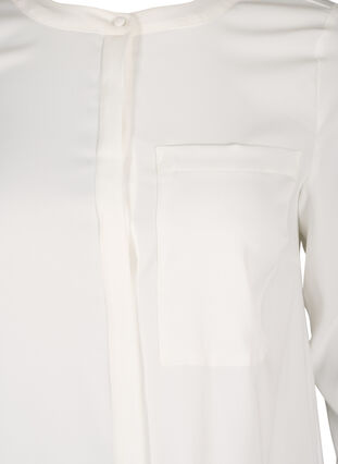 Lang ensfarvet skjorte med brystlomme, Warm Off-white, Packshot image number 2