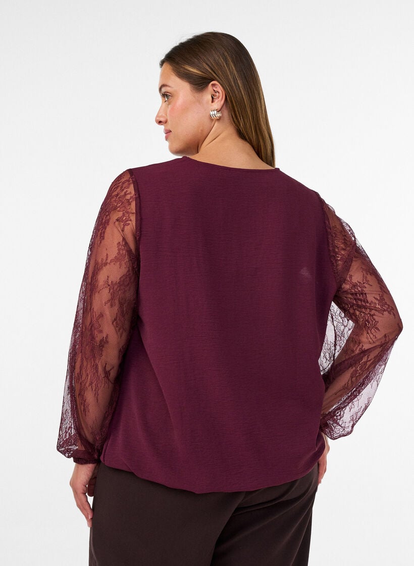 Bluse med blonde&aelig;rmer og ballonform, R&oslash;d, Model image number 2