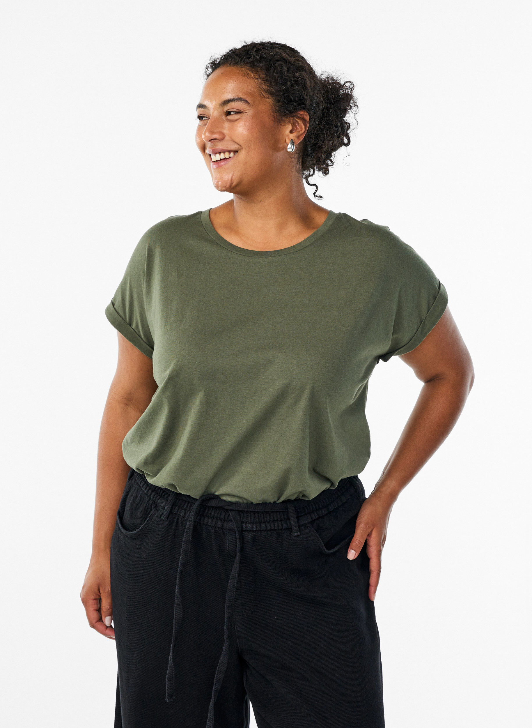 Kort&aelig;rmet t-shirt i bomuldsblanding, Gr&oslash;n, Model