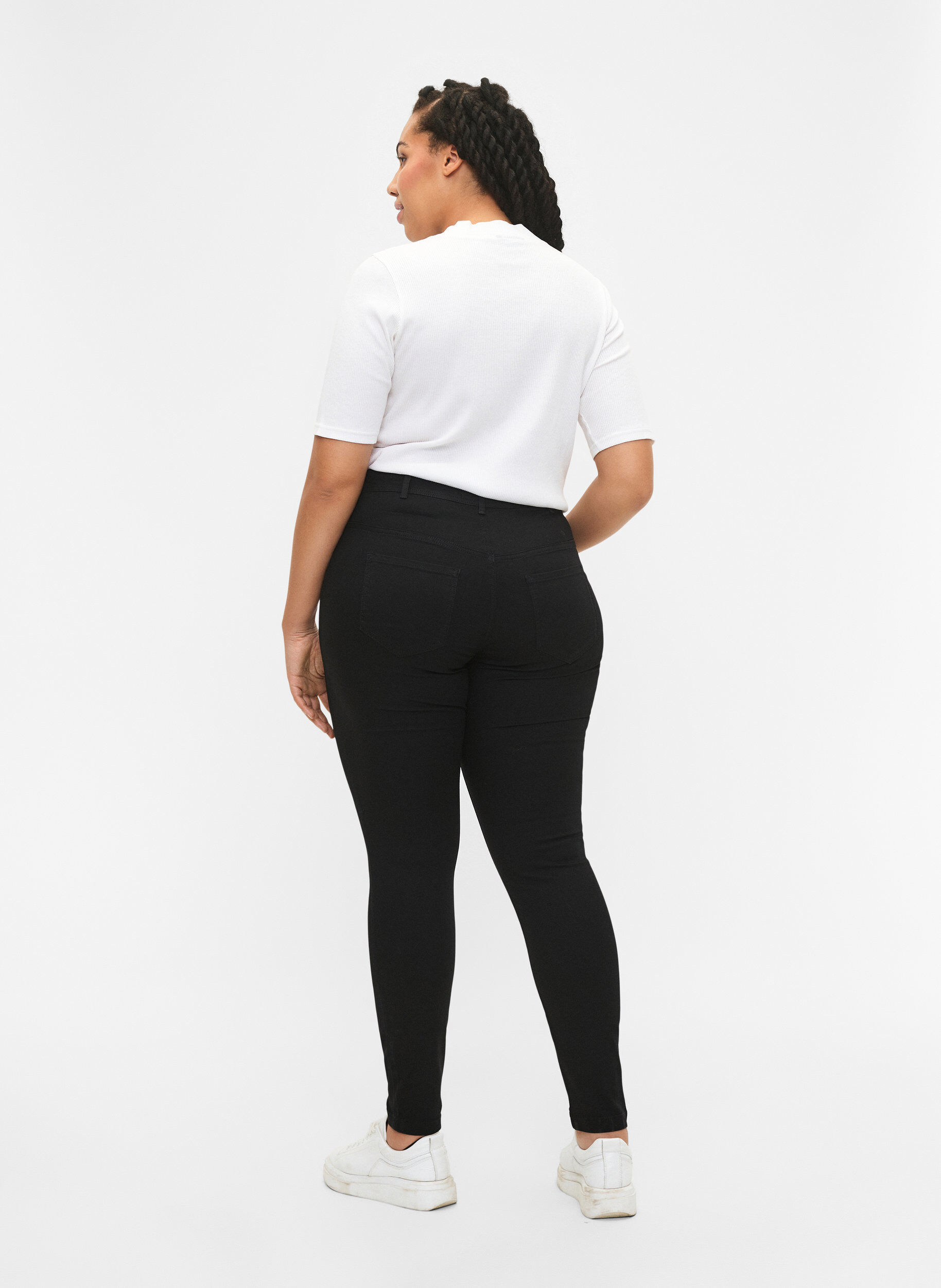 Zizzi Super slim Amy jeans med h&oslash;j talje, Sort, Model image number 1