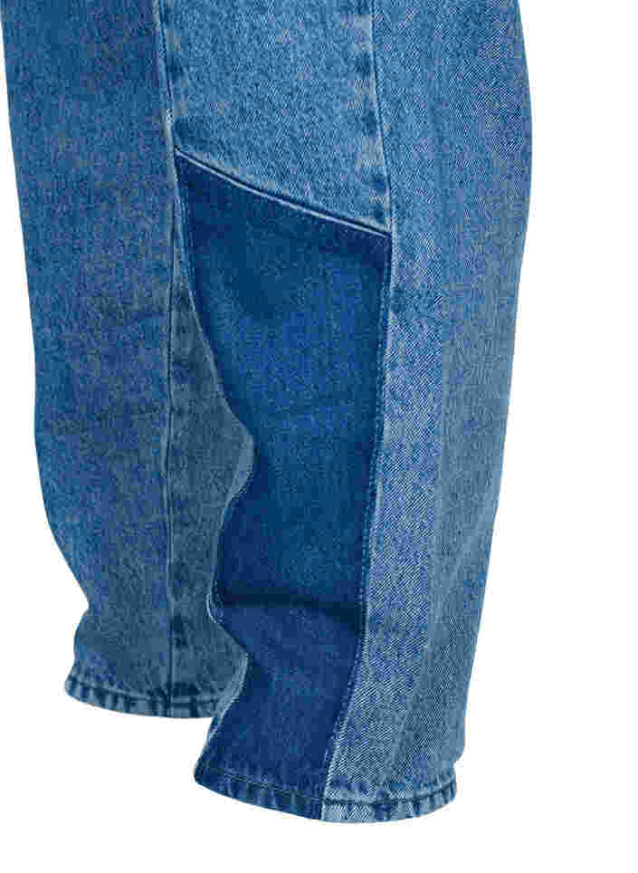 Cropped Mille mom jeans med color-block , Blue denim, Packshot image number 3