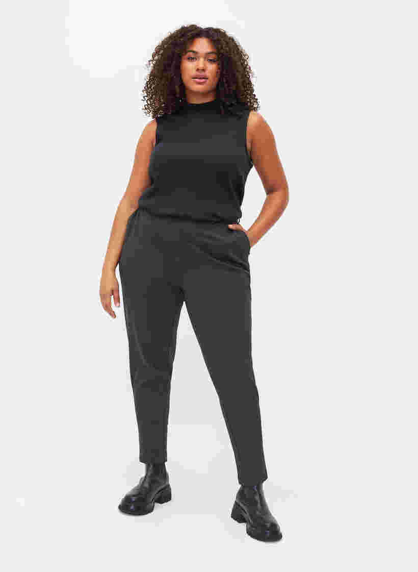 Cropped bukser med lommer, Dark Grey Melange, Model image number 2