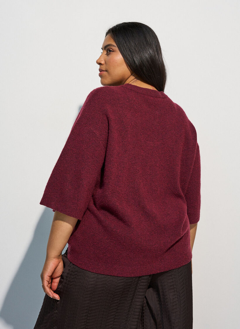 L&oslash;s strikbluse med korte &aelig;rmer, R&oslash;d, Model image number 2