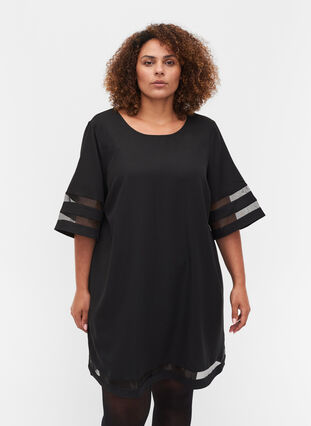 Kjole med transparente detaljer, Black, Model image number 0