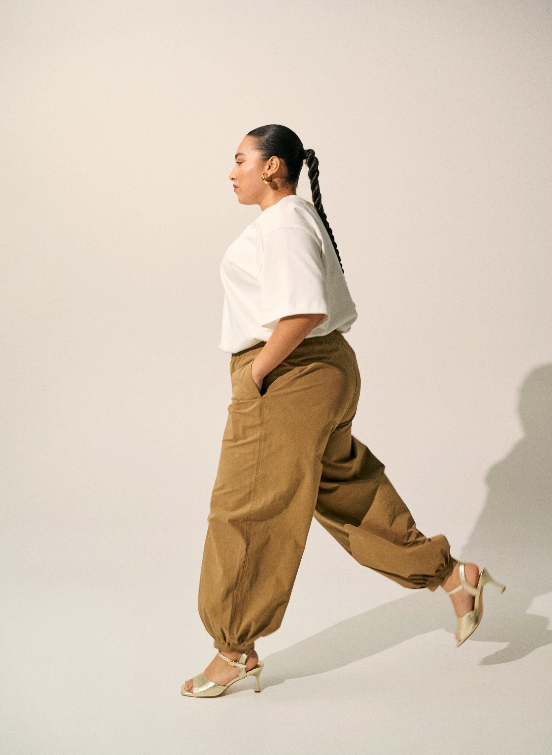 Zizzi Pumps med &aring;ben t&aring; og firkantet snude, Guld, Image image number 0