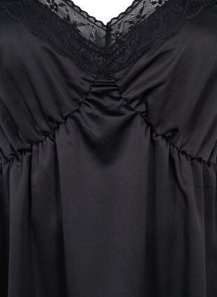 Natkjole med blonder og slids, Black, Packshot image number 2