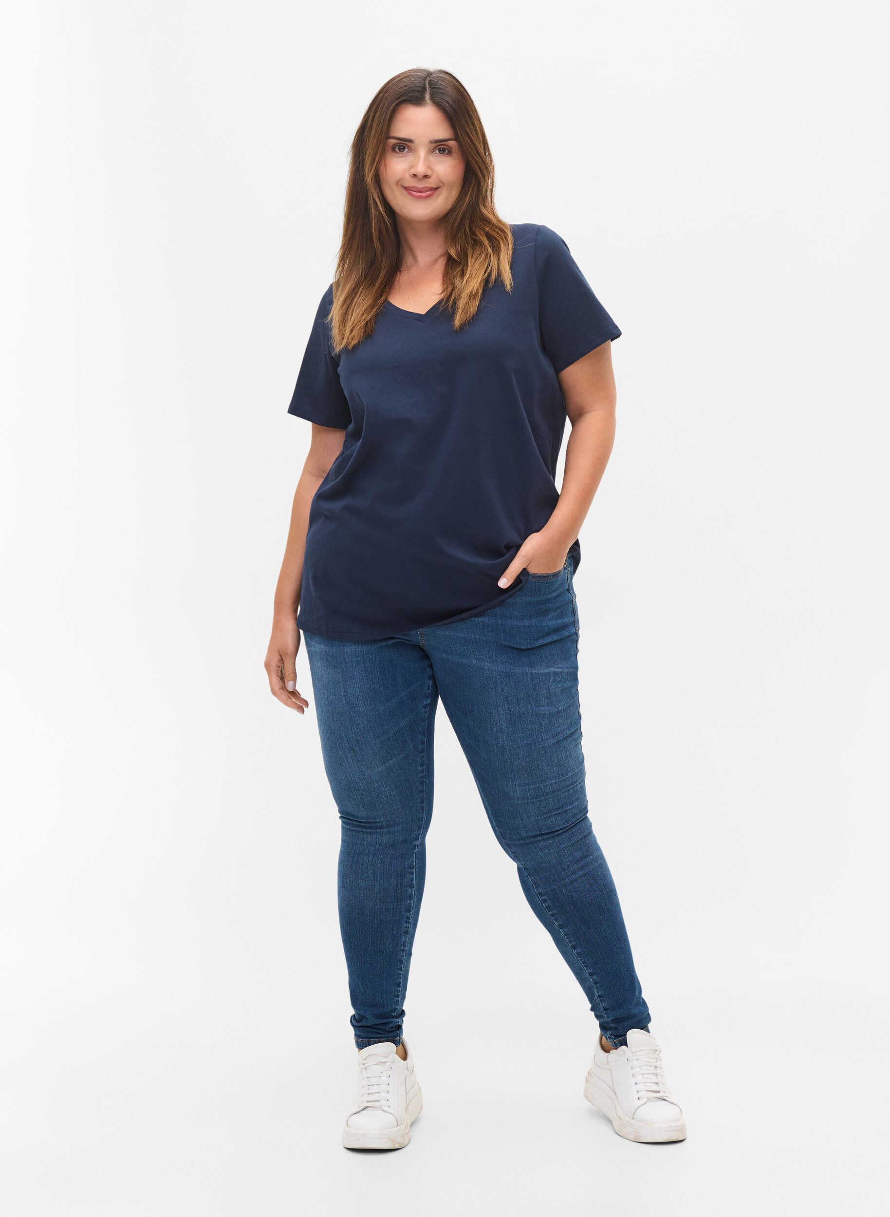 Zizzi 2-pak basis t-shirt i bomuld, Navy B/B White, Model image number 2