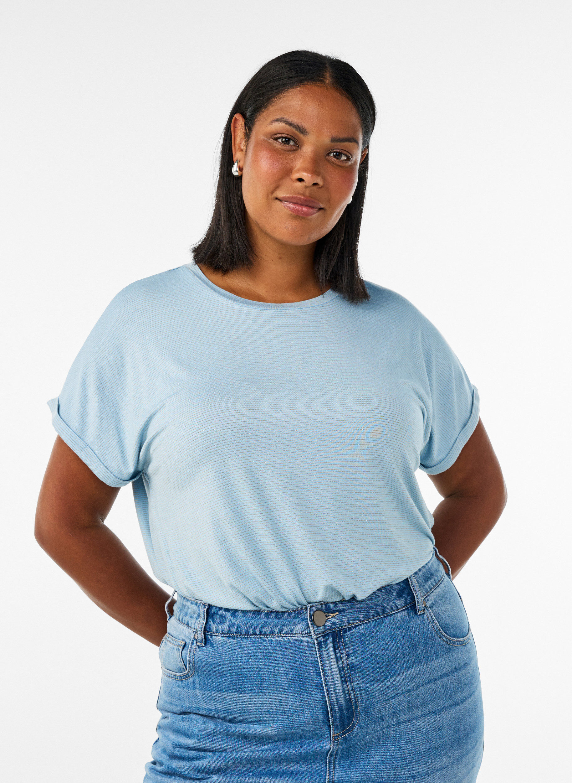 ZizziT-shirt i viskose med glimmerstriber, Bl&aring;, Model image number 0