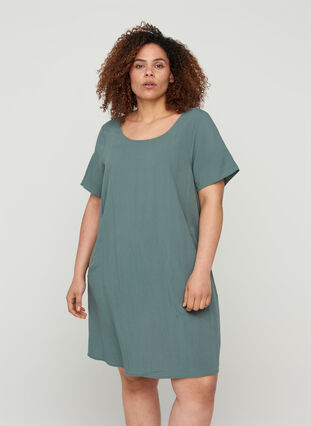 Kortærmet viskose kjole med lommer, Balsam Green, Model image number 0