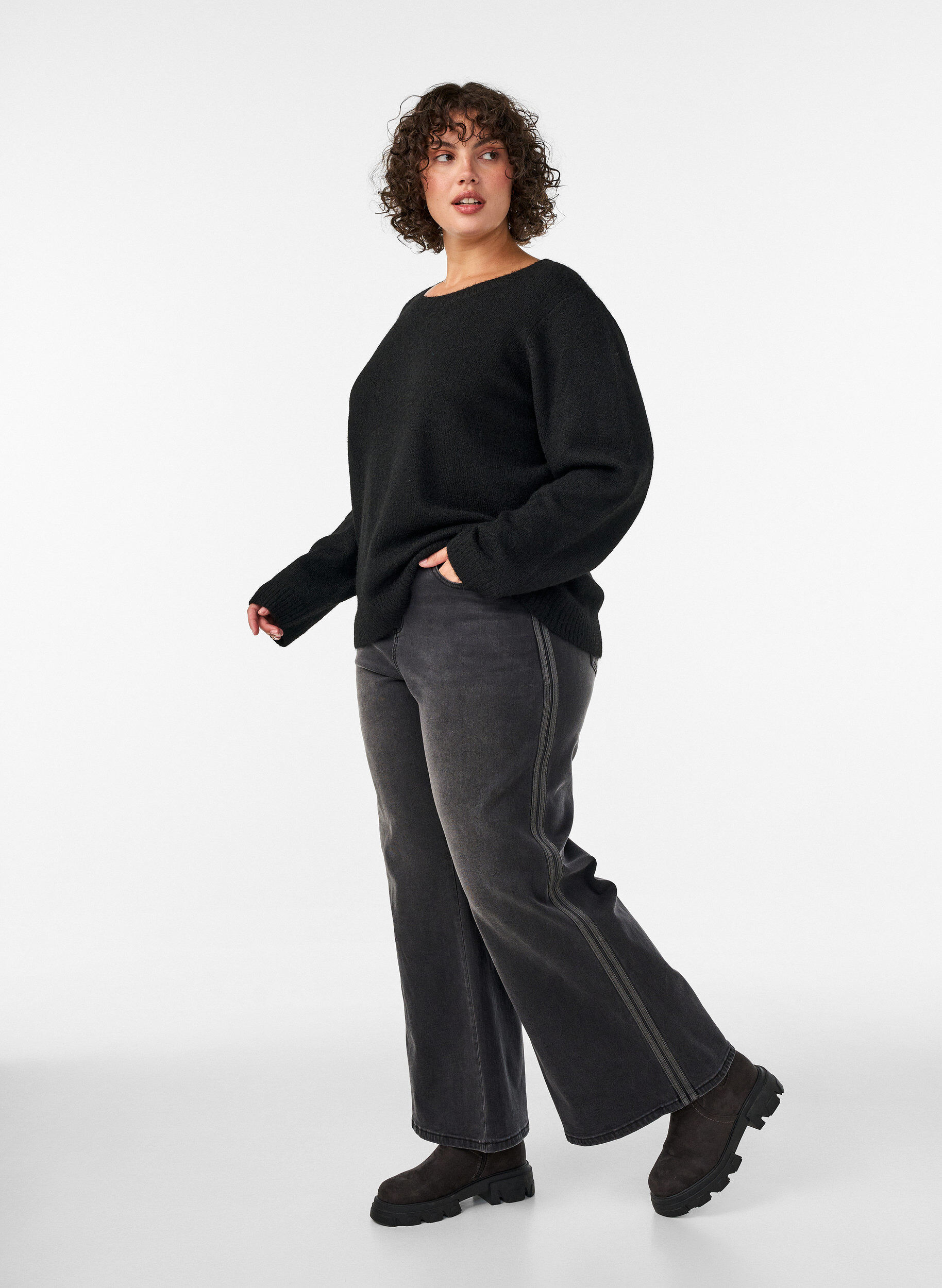 ZizziWide fit jeans med lodrette denimdetaljer, Gr&aring;, Model image number 2