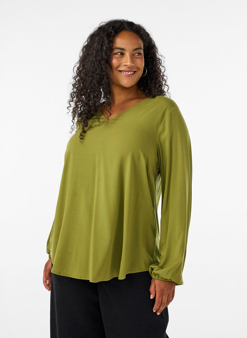Viskosebluse med V-hals og lange &aelig;rmer, Gr&oslash;n, Model image number 0