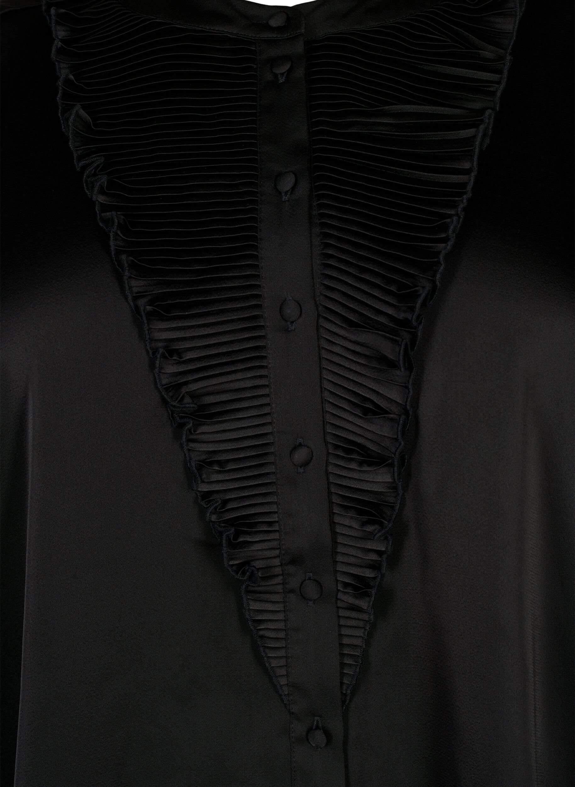 Zizzi Skjortebluse i satin med fl&aelig;sedetaljer, Black, Packshot image number 2