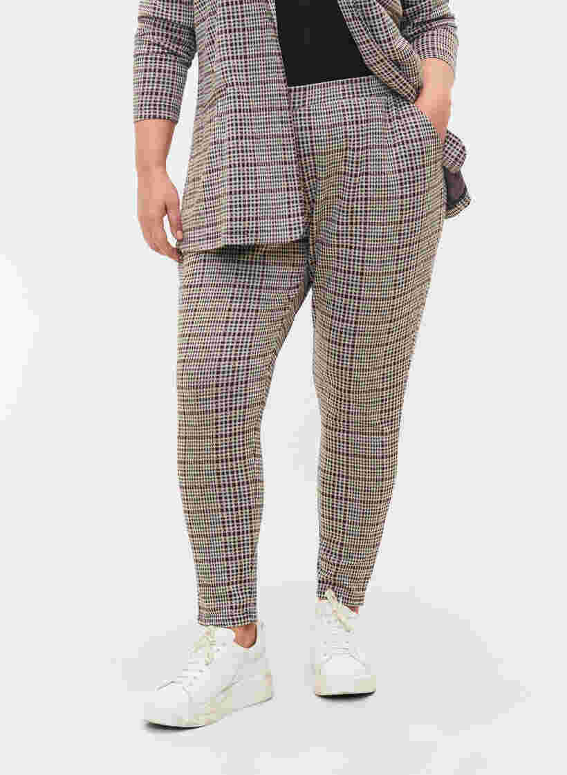 Cropped Maddison bukser med ternet mønster, Brown Check, Model image number 2