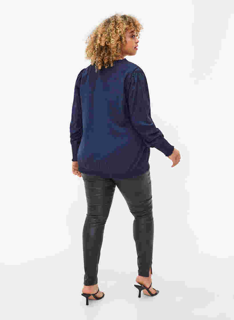 Coatede leggings med slids, Black, Model image number 1