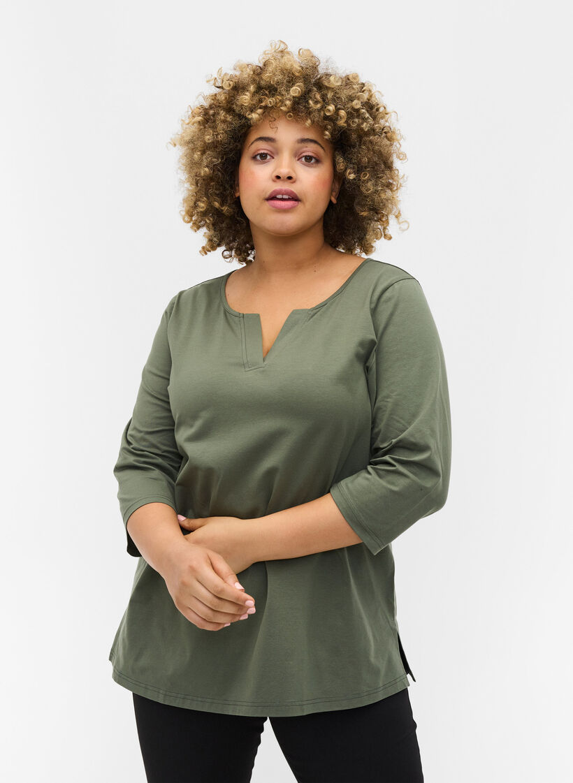 Ensfarvet bomulds bluse med 3/4 ærmer og slids, Thyme, Model