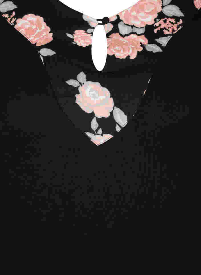 Natbluse i viskose med blomsterprint, Black Flower AOP, Packshot image number 2