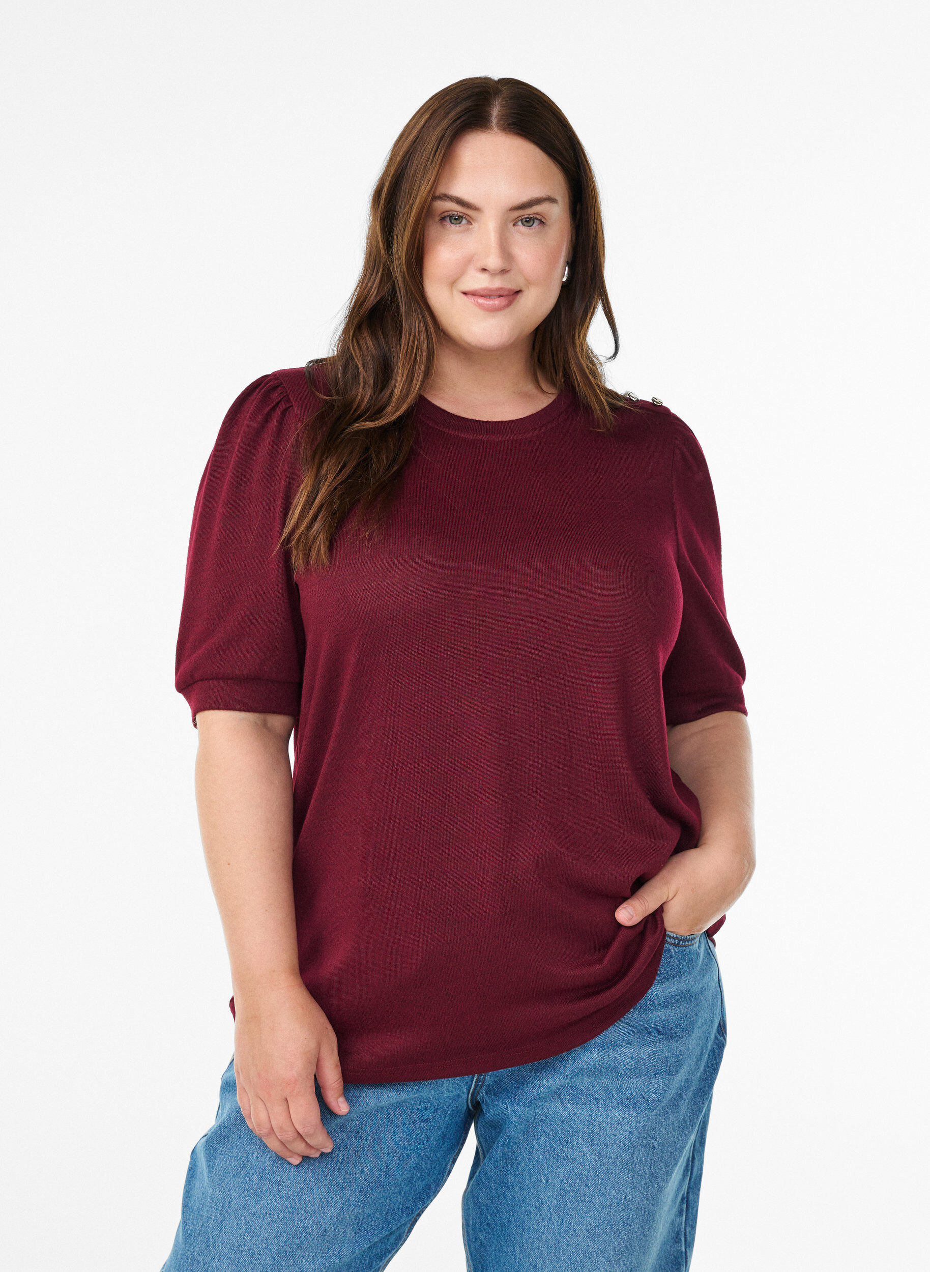 Bluse med knapdetalje og korte puf&aelig;rmer, M&oslash;rk Bordeaux, Model