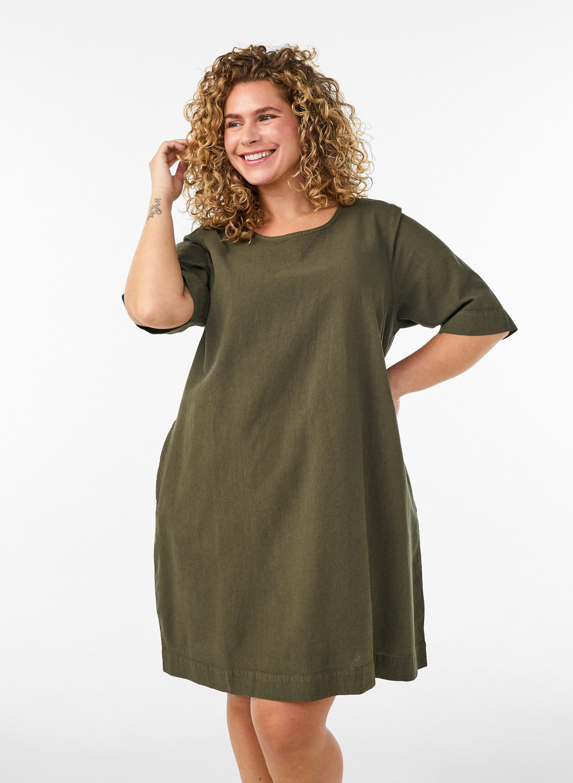 ZizziBomuldskjole med korte &aelig;rmer og lommer, Gr&oslash;n, Model image number 0